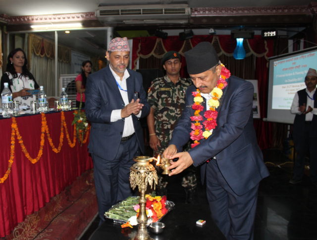 अपाङ्गता सम्वन्धी १० बर्षे कार्ययोजनालाई लक्षित गर्दै राजधानीमा बृहत गोष्ठी